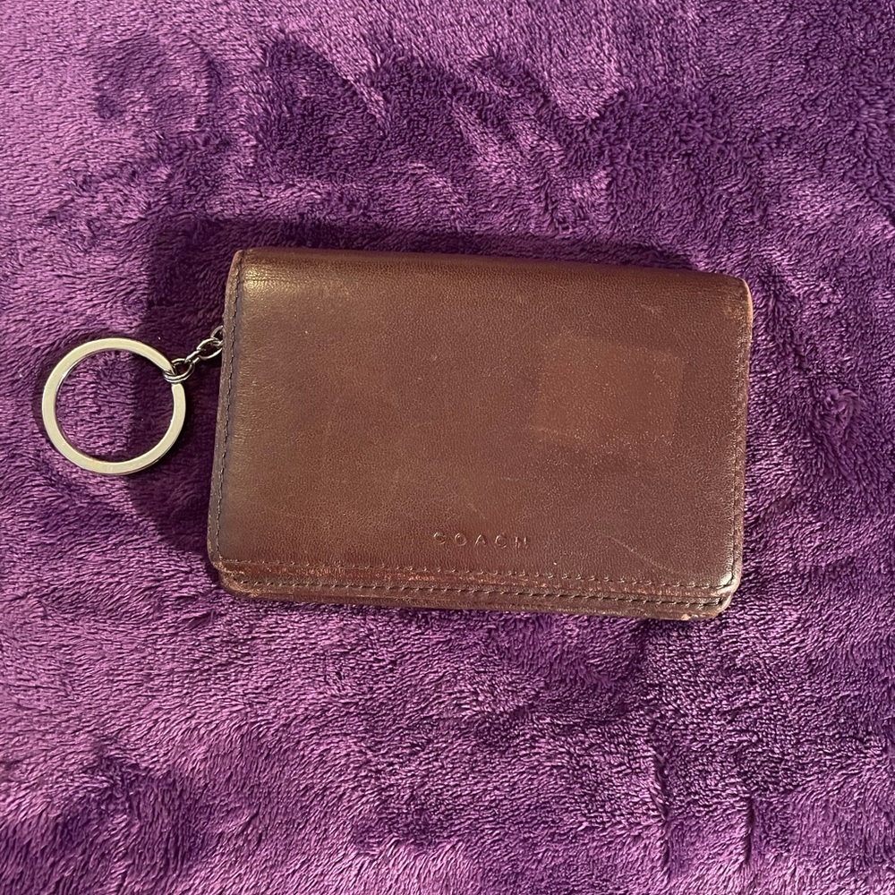 Excellent used condition (it has a square discoloration from the tag)
